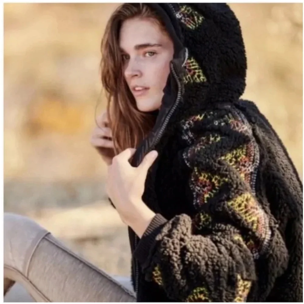 FP Movement by Free People Black Teddy Jacket with Patterned Sleeves - Picture 4 of 9